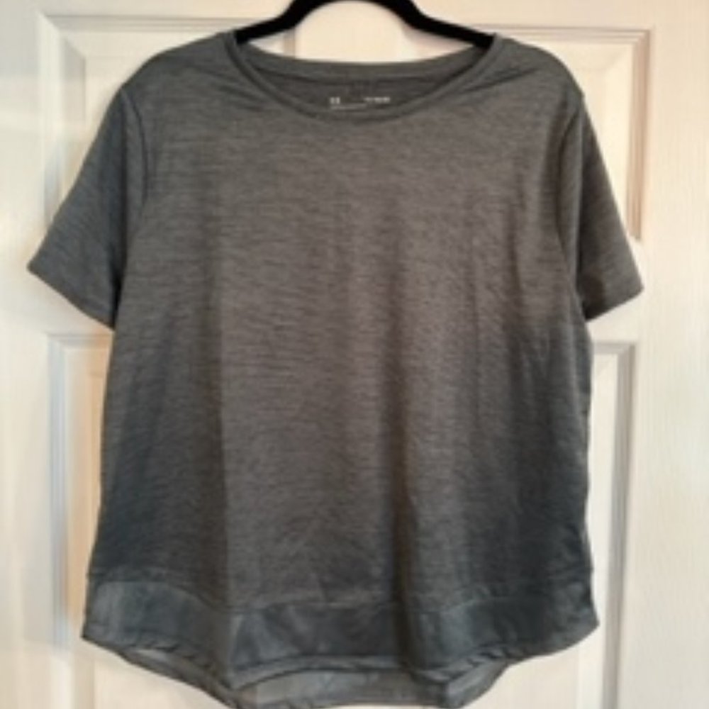Women's UA Tech™ Vent Short Sleeve Top
